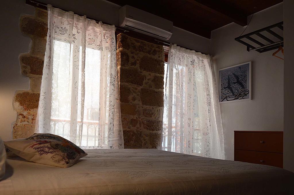Casa Al Bocca Del Porto Chrissi Akti Chania Exterior foto