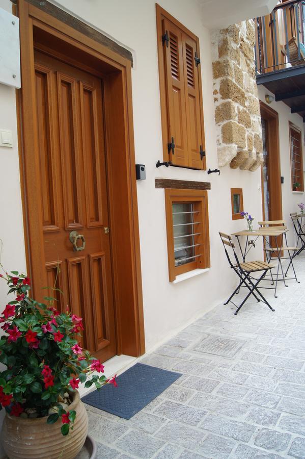 Casa Al Bocca Del Porto Chrissi Akti Chania Exterior foto